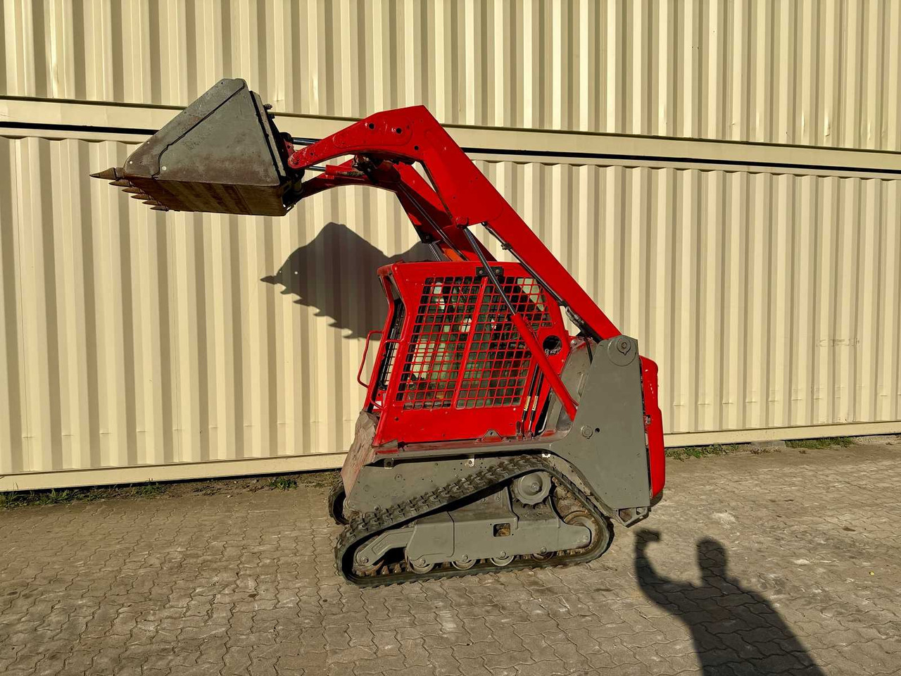 Bobcat T110 - Skid steer loader: picture 1 Bobcat T110 - Skid steer loader: picture 1