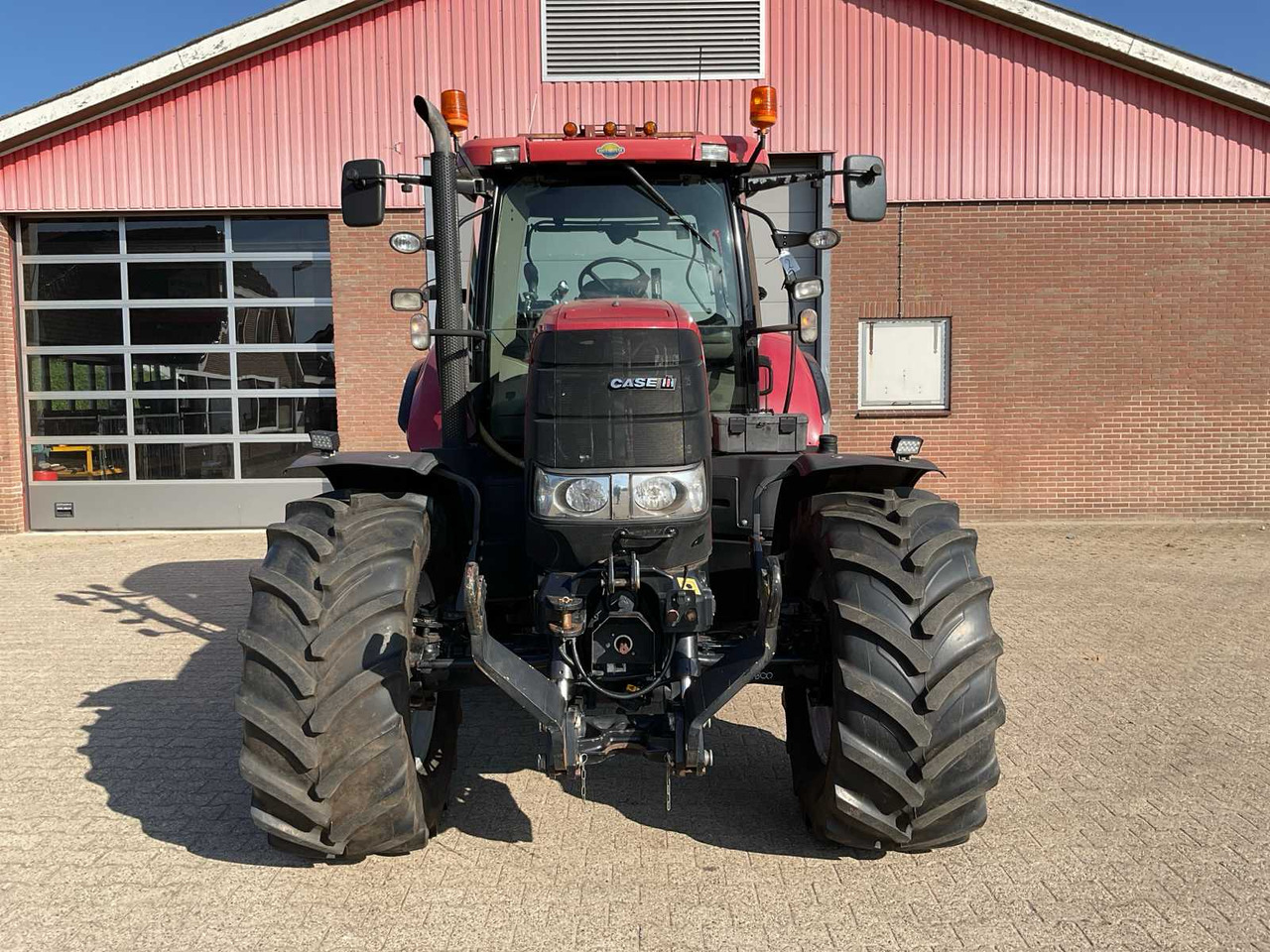 Case IH Puma 145 CVX - Farm tractor: picture 3 Case IH Puma 145 CVX - Farm tractor: picture 3