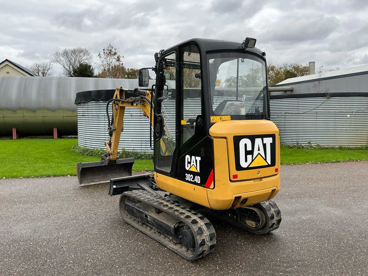 Caterpillar 302.4D - Mini excavator: picture 3 Caterpillar 302.4D - Mini excavator: picture 3