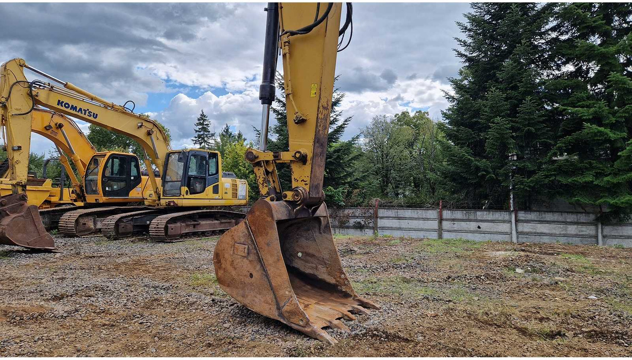 Crawler excavator Caterpillar 329E: picture 31