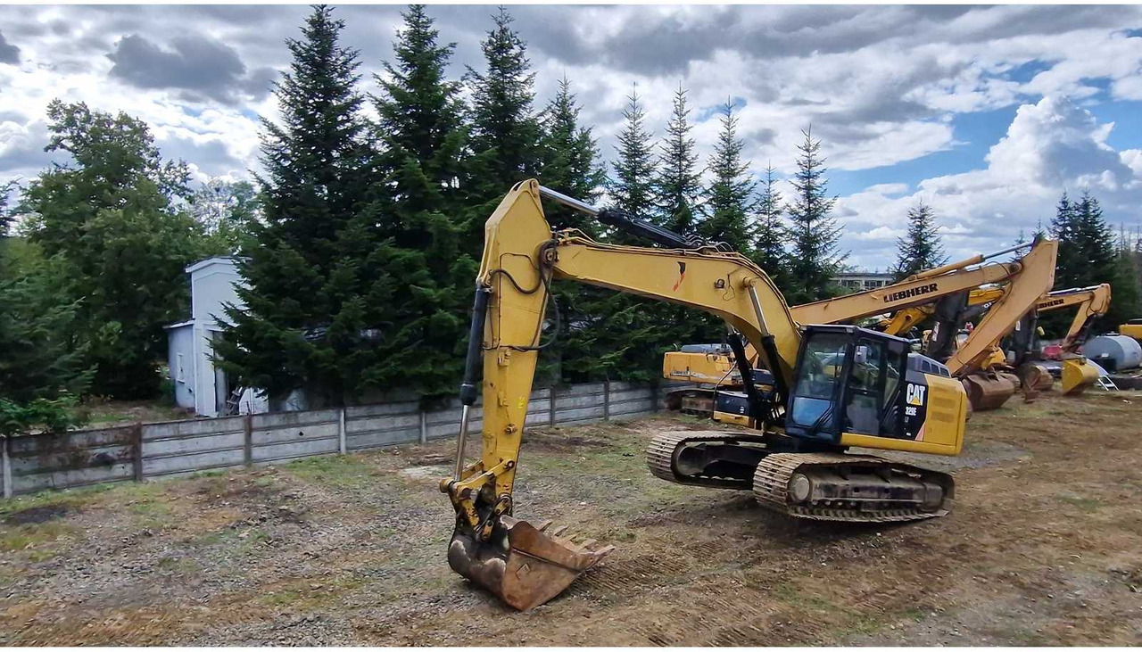 Crawler excavator Caterpillar 329E: picture 8