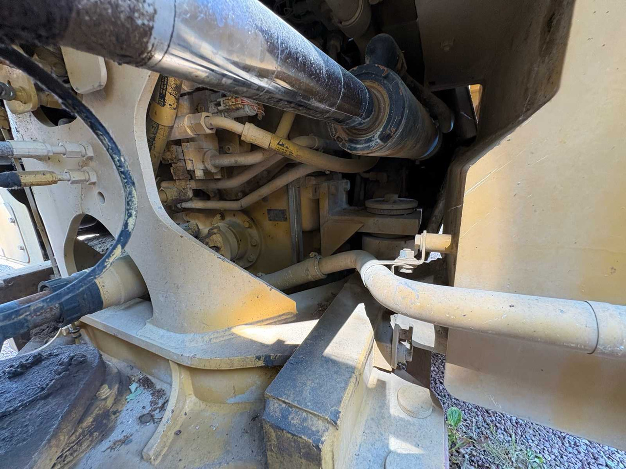 Wheel loader Caterpillar / CAT 972 K: picture 6
