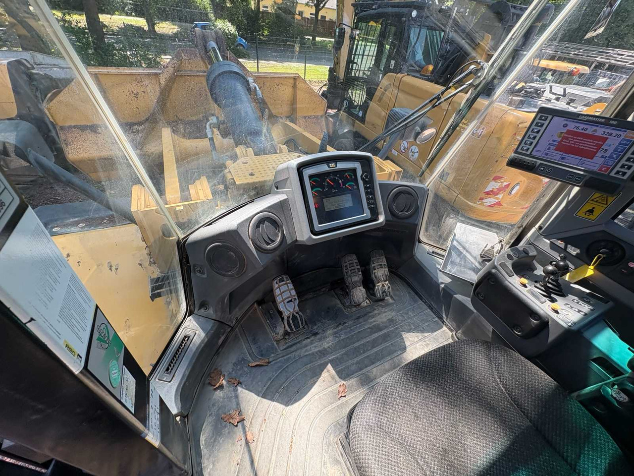 Wheel loader Caterpillar / CAT 972 K: picture 32