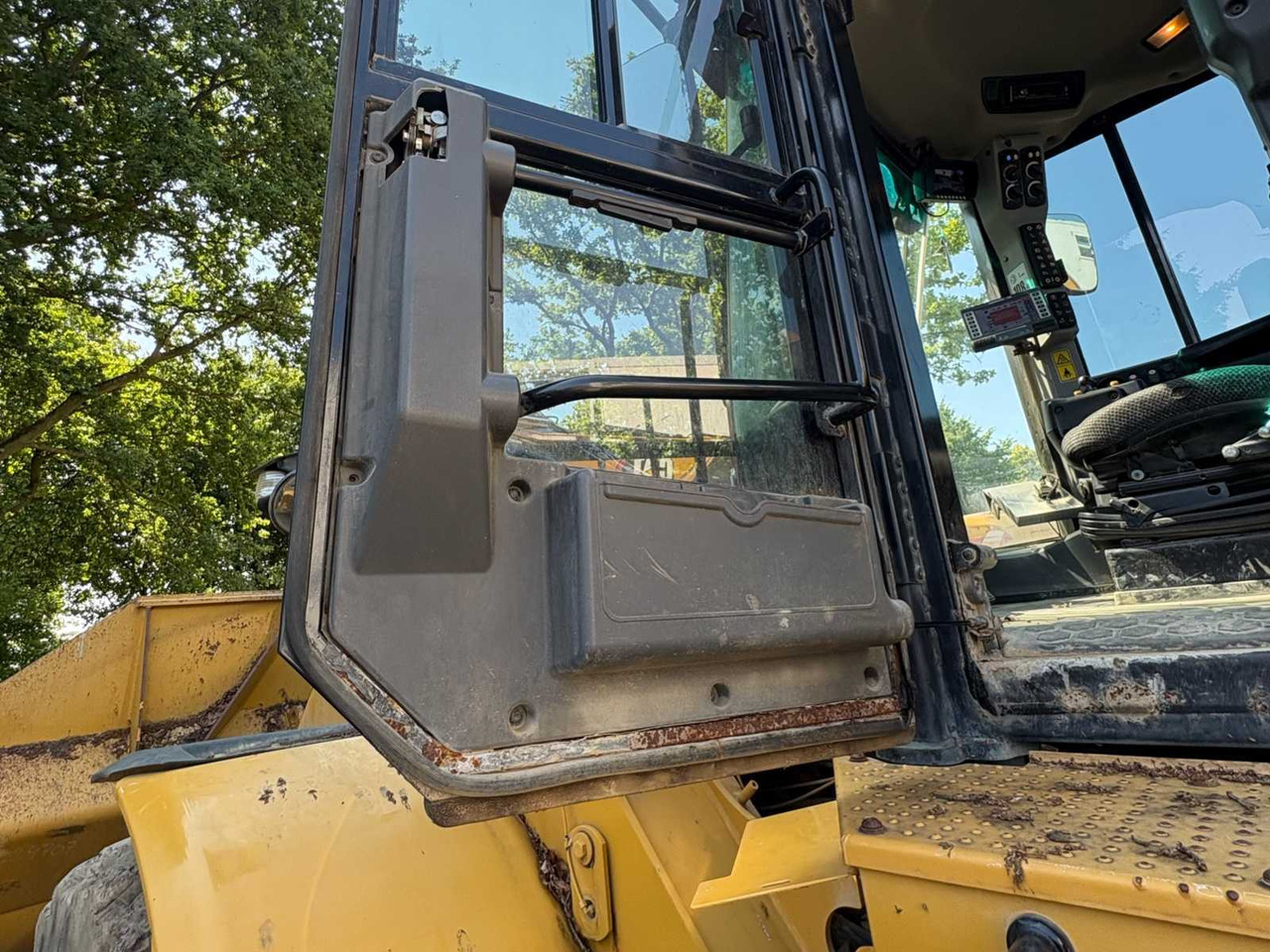 Wheel loader Caterpillar / CAT 972 K: picture 30