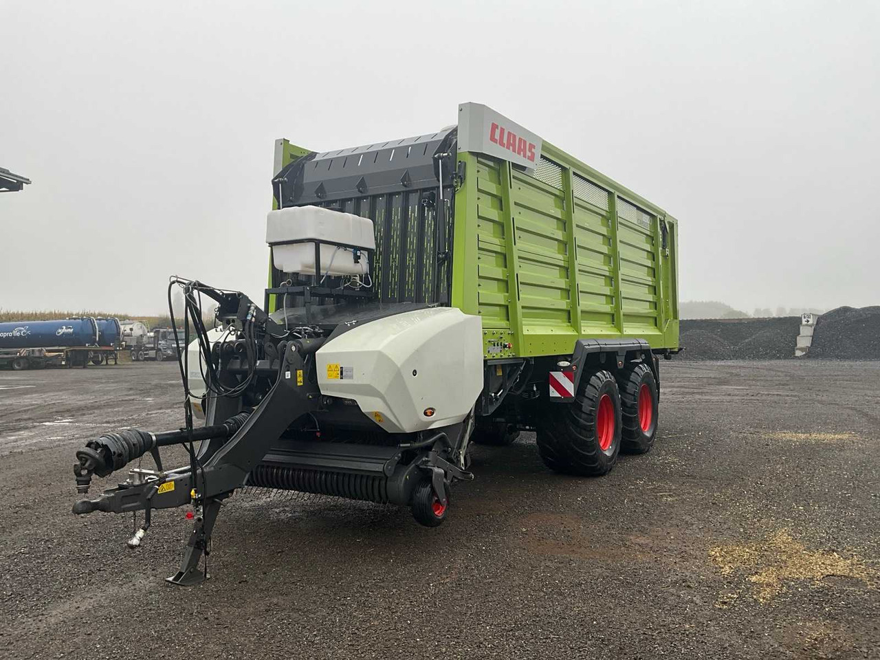 Claas Cargos 8500 - Self-loading wagon: picture 1 Claas Cargos 8500 - Self-loading wagon: picture 1