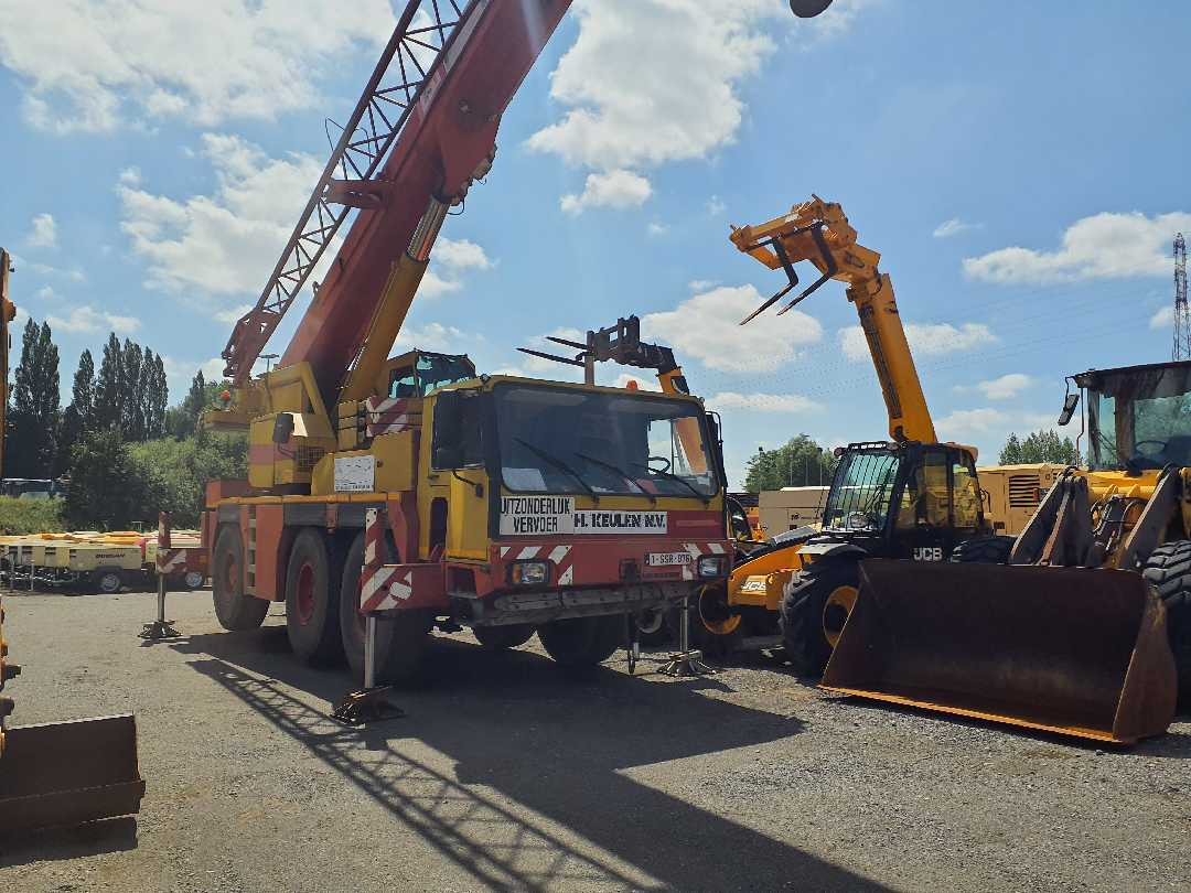 Liebherr LTM 1050/1 - Construction machinery: picture 1 Liebherr LTM 1050/1 - Construction machinery: picture 1