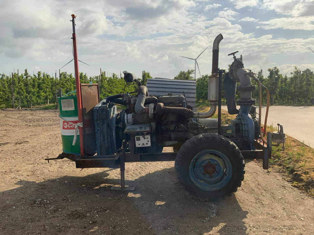 DAF 825 - Irrigation system: picture 5 DAF 825 - Irrigation system: picture 5