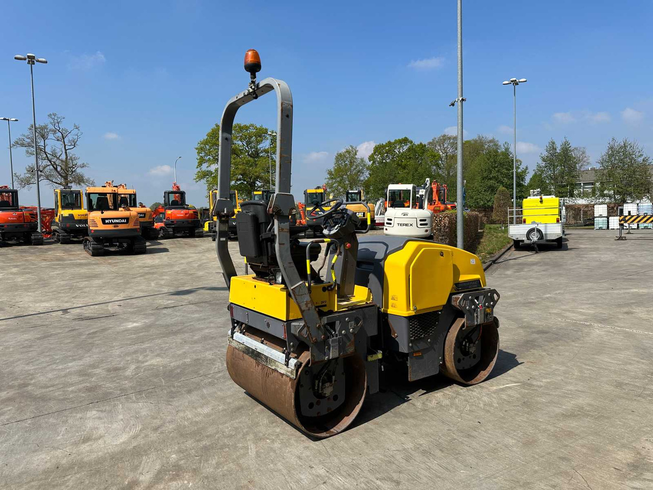 DYNAPAC CC1200 CC1200 - Road roller: picture 4 DYNAPAC CC1200 CC1200 - Road roller: picture 4