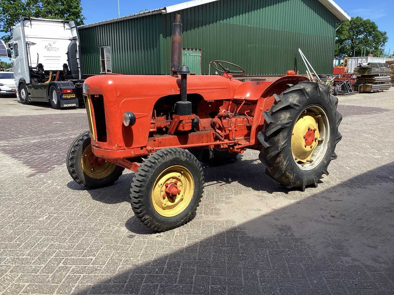 David brown 850 D - Farm tractor: picture 1 David brown 850 D - Farm tractor: picture 1