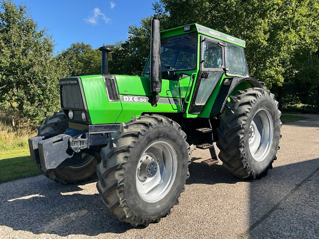 Deutz-Fahr DX 6.50 - Farm tractor: picture 1 Deutz-Fahr DX 6.50 - Farm tractor: picture 1