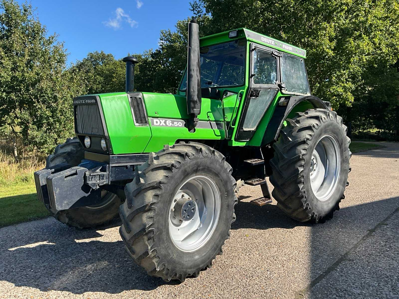 Deutz-Fahr DX 6.50 - Farm tractor: picture 2 Deutz-Fahr DX 6.50 - Farm tractor: picture 2
