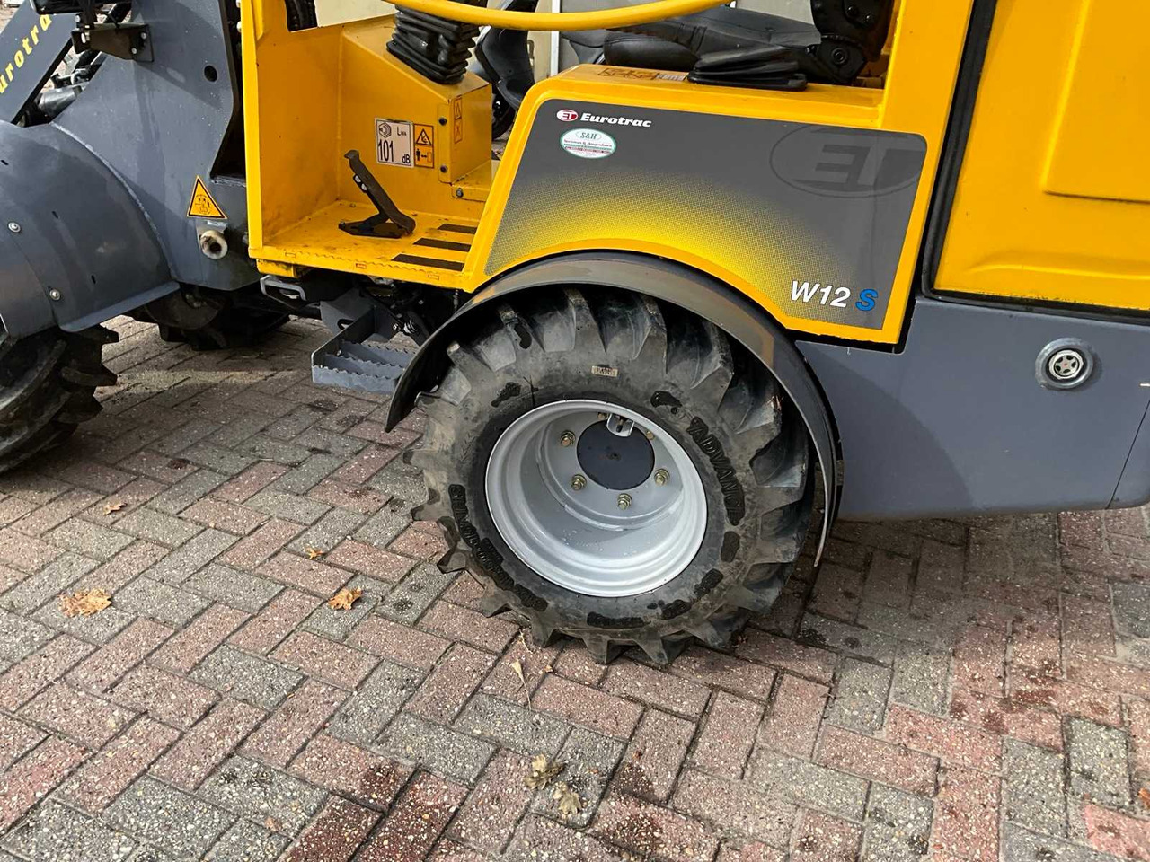 Eurotrac 2020 EUROTRAC W12S SHOVEL - Wheel loader: picture 5 Eurotrac 2020 EUROTRAC W12S SHOVEL - Wheel loader: picture 5