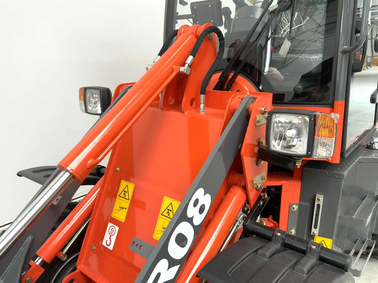 Wheel loader Everun ER08: picture 16