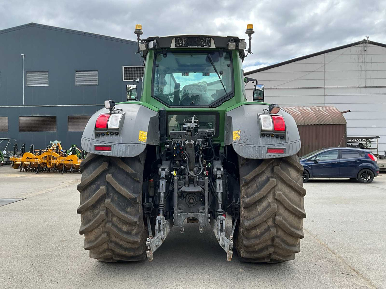 FENDT 828 S4 - Farm tractor: picture 4 FENDT 828 S4 - Farm tractor: picture 4
