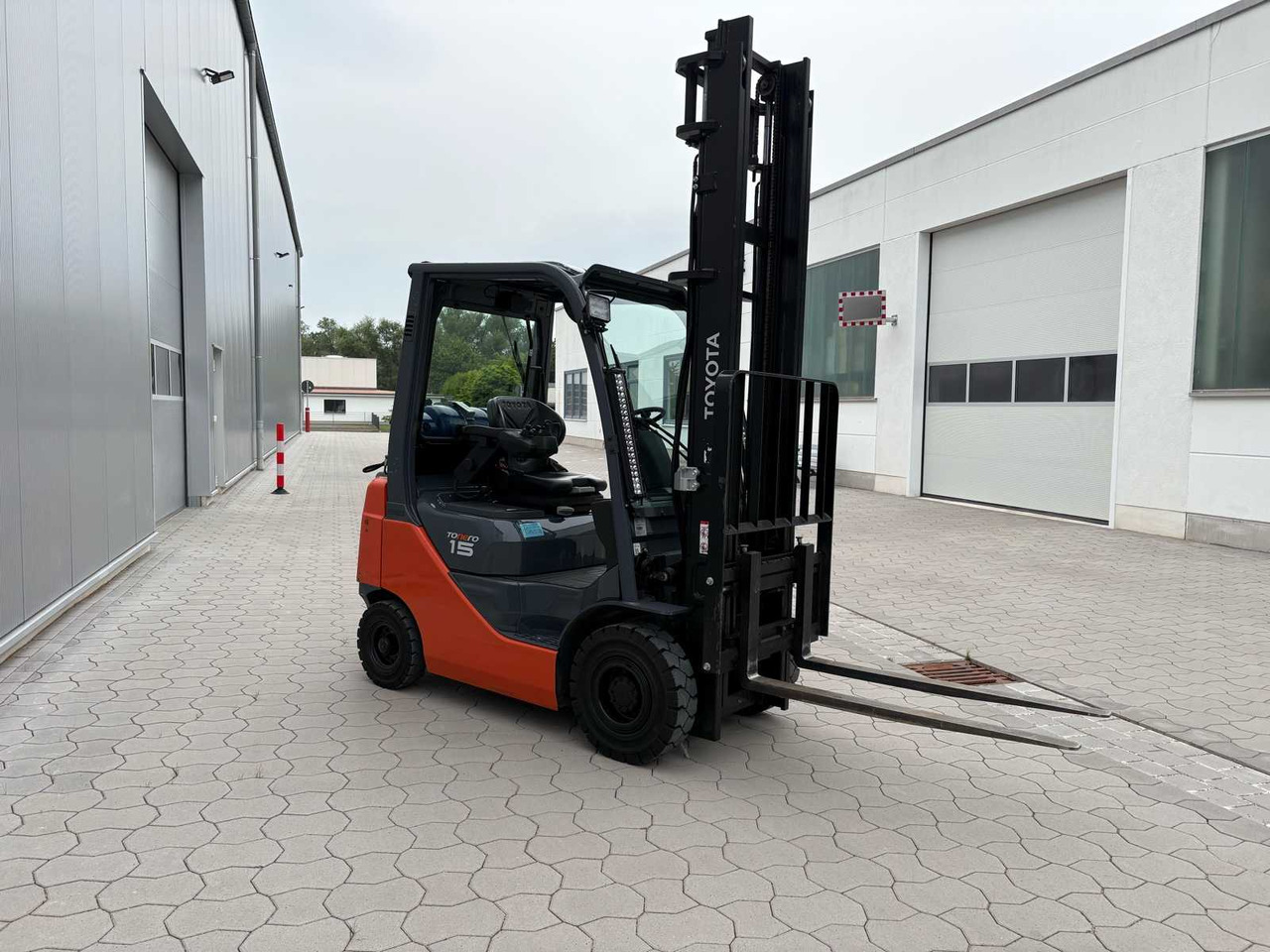 FORKLIFT TOYOTA 02-8FGF15 - Forklift: picture 5 FORKLIFT TOYOTA 02-8FGF15 - Forklift: picture 5
