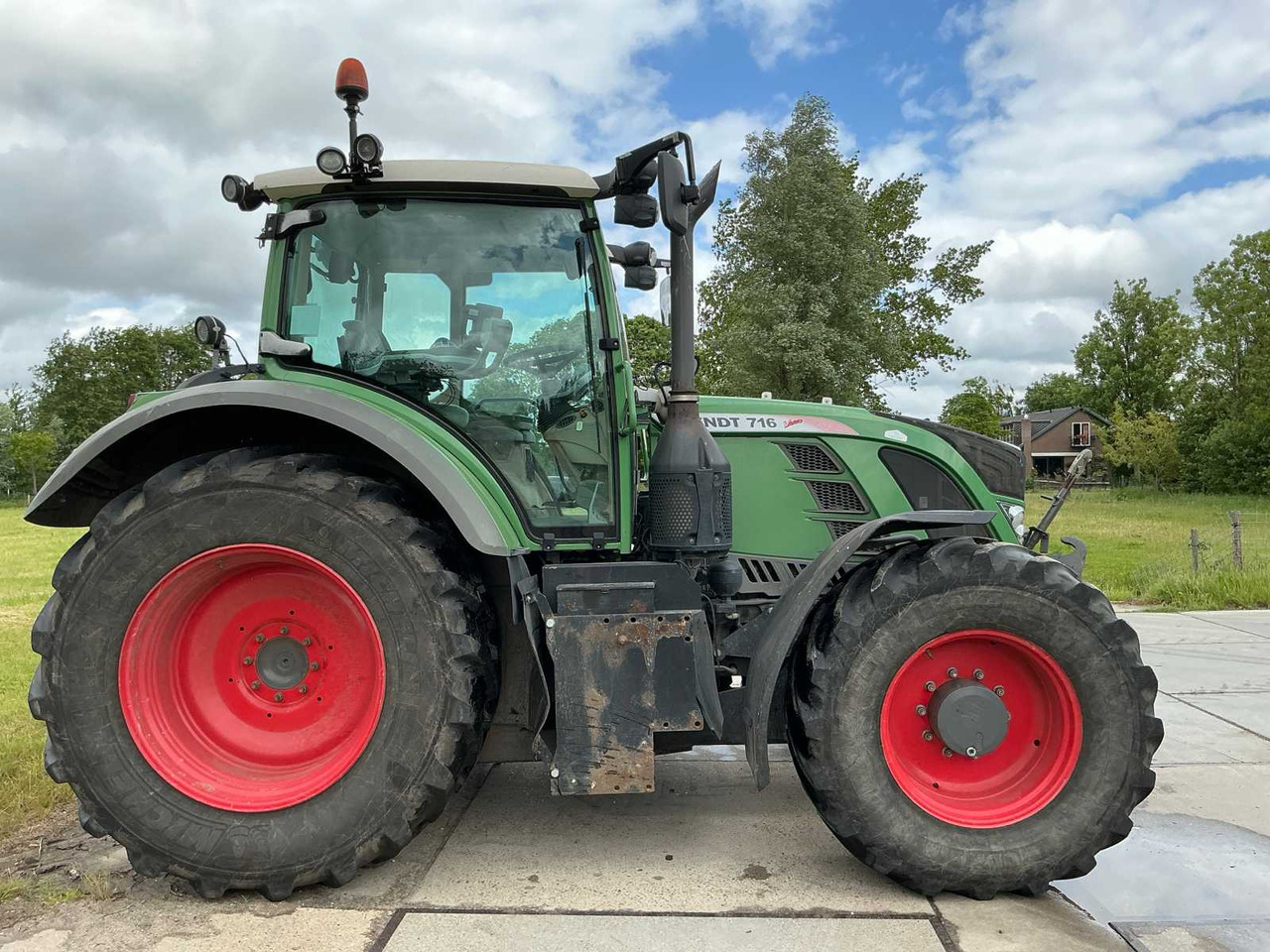 Fendt 716 Vario - Farm tractor: picture 4 Fendt 716 Vario - Farm tractor: picture 4