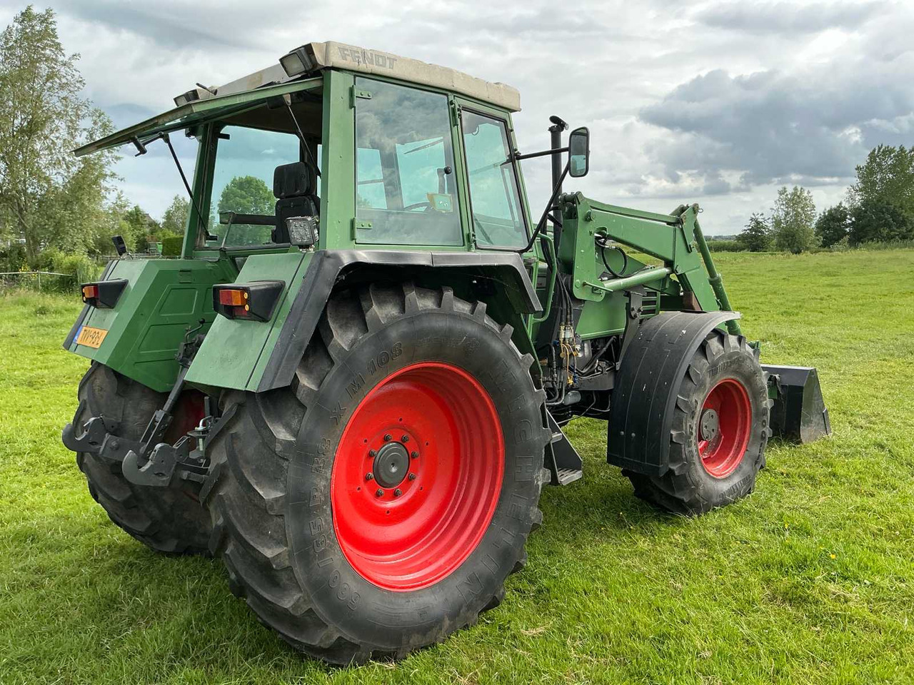 Fendt Farmer 311 LSA - Farm tractor: picture 5 Fendt Farmer 311 LSA - Farm tractor: picture 5