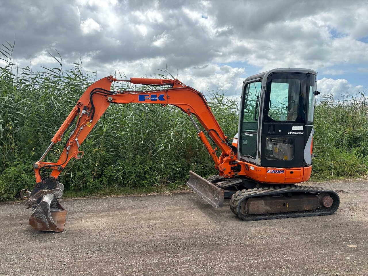 Fiat Kobelco E30SR - Wheel loader: picture 2 Fiat Kobelco E30SR - Wheel loader: picture 2