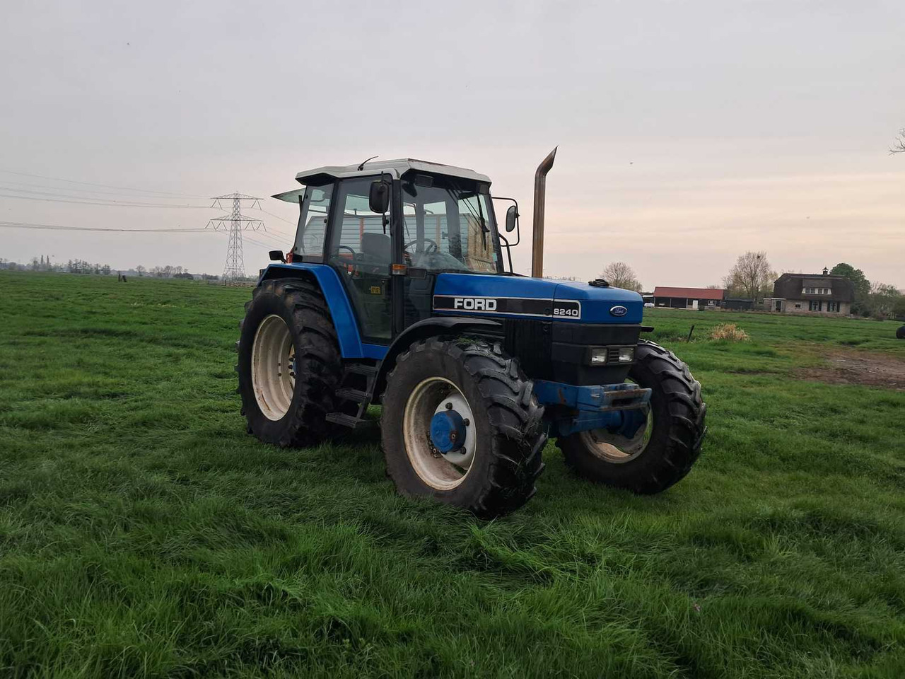 Ford - Farm tractor: picture 3 Ford - Farm tractor: picture 3