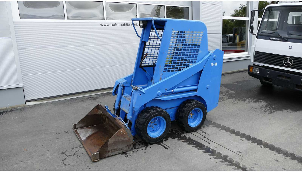 Gehl SL1635 - Skid steer loader: picture 2 Gehl SL1635 - Skid steer loader: picture 2