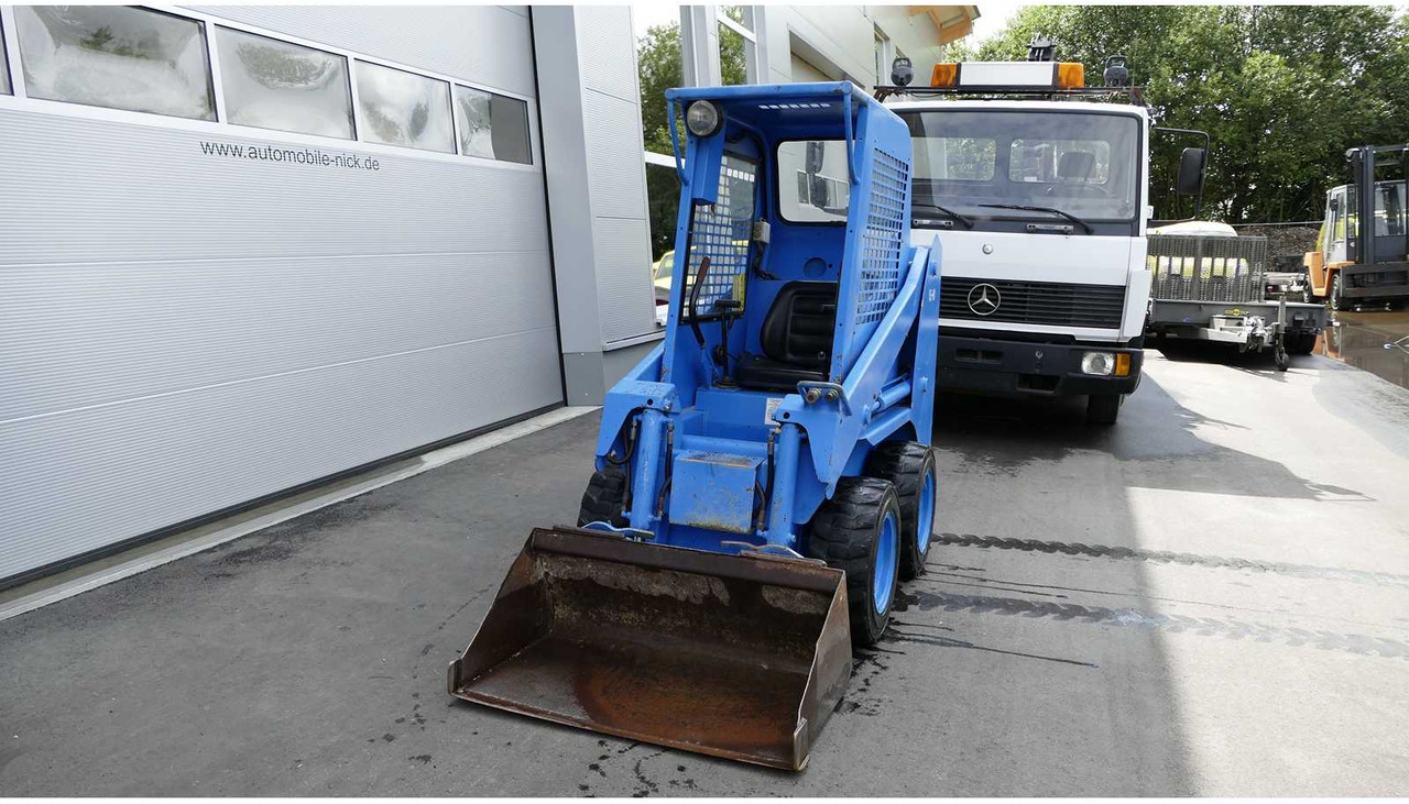 Gehl SL1635 - Skid steer loader: picture 5 Gehl SL1635 - Skid steer loader: picture 5