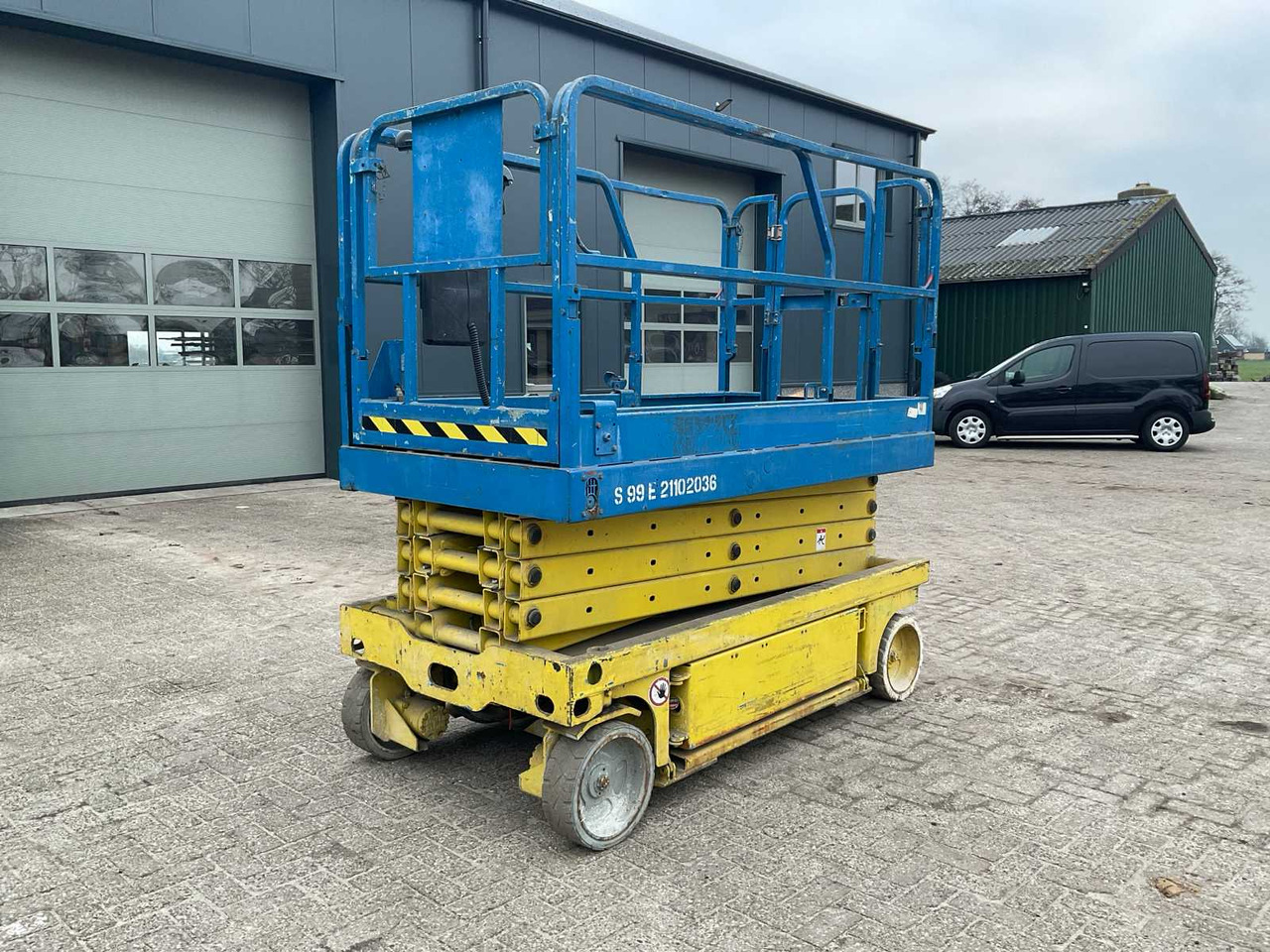 Genie 2646 - Aerial platform: picture 1 Genie 2646 - Aerial platform: picture 1
