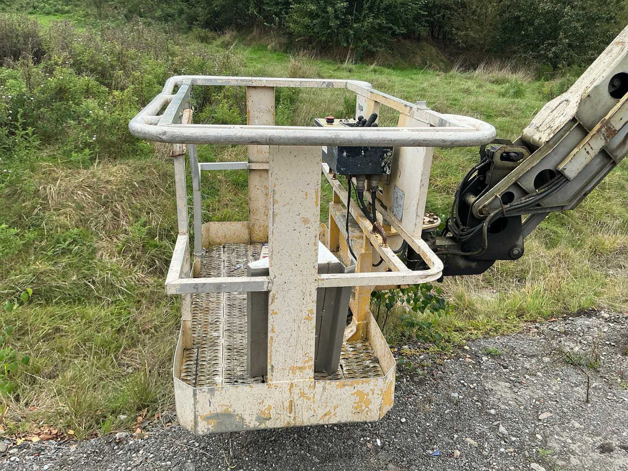 Aerial platform Grove AMZ68XT: picture 27