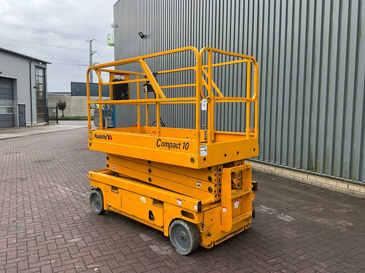 Aerial platform Haulotte Compact 10: picture 8