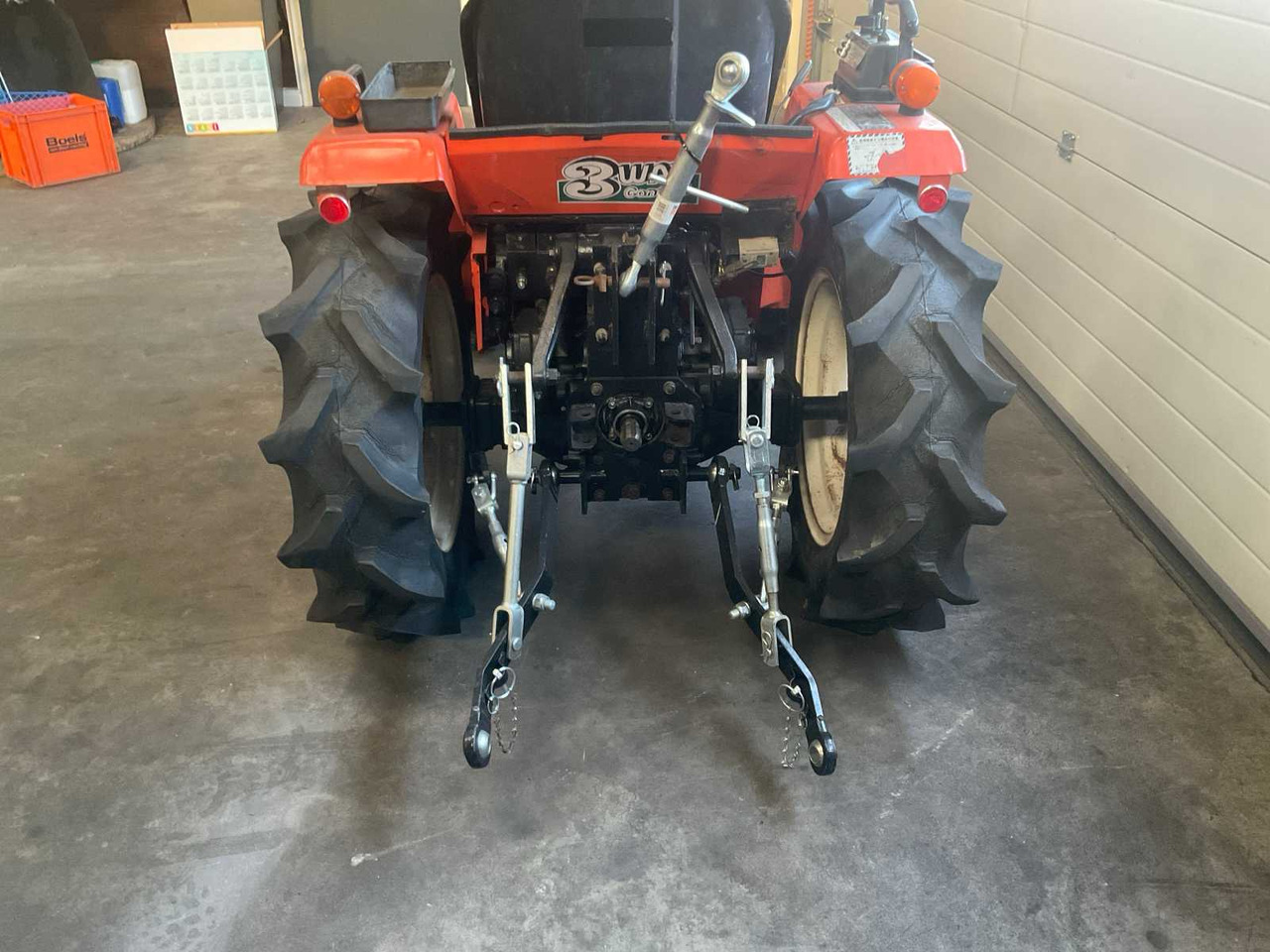 Hinomoto C 174 - Compact tractor: picture 3 Hinomoto C 174 - Compact tractor: picture 3