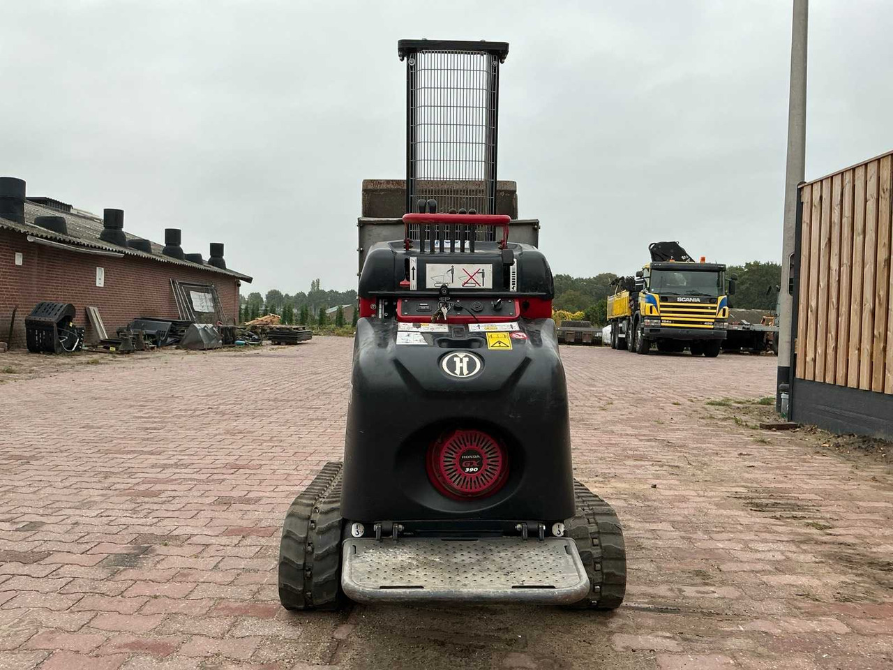 Hinowa HS701 - Dumper: picture 4 Hinowa HS701 - Dumper: picture 4