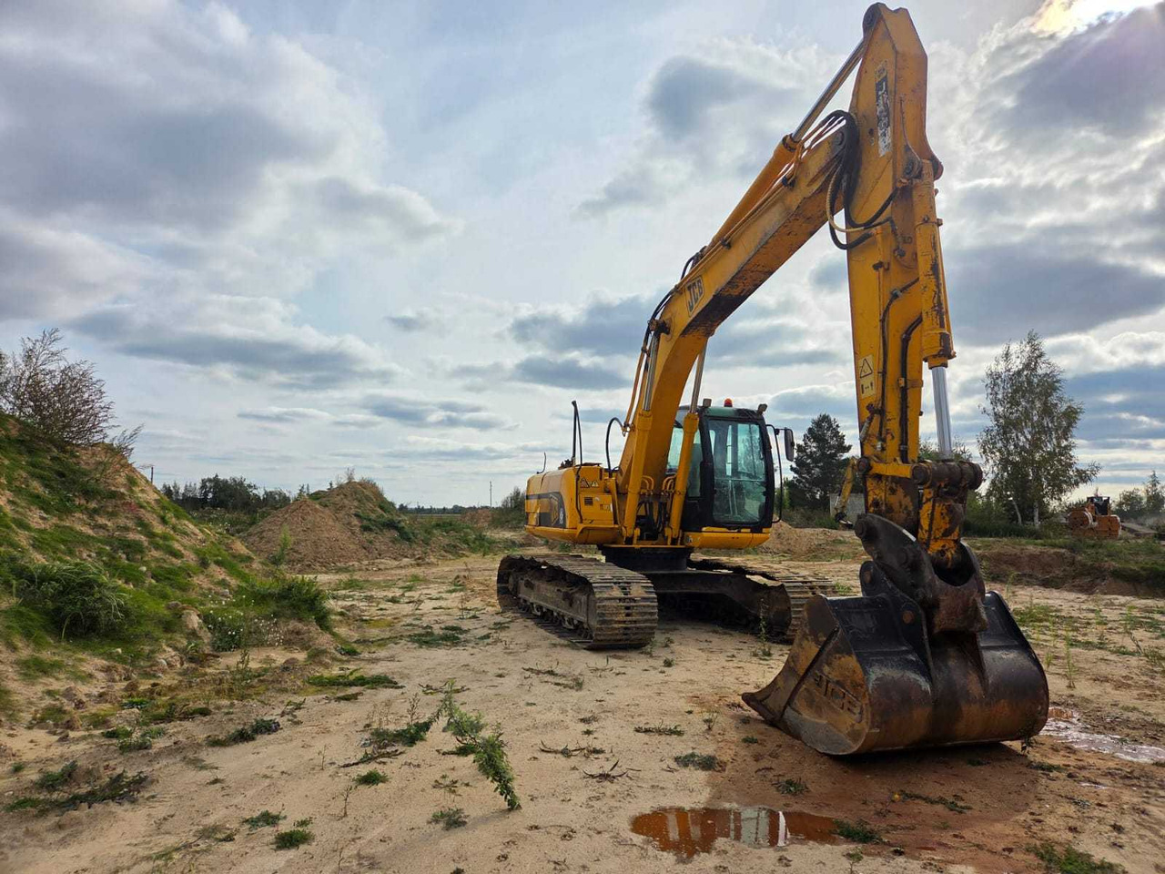 JCB 200JS - Crawler excavator: picture 2 JCB 200JS - Crawler excavator: picture 2