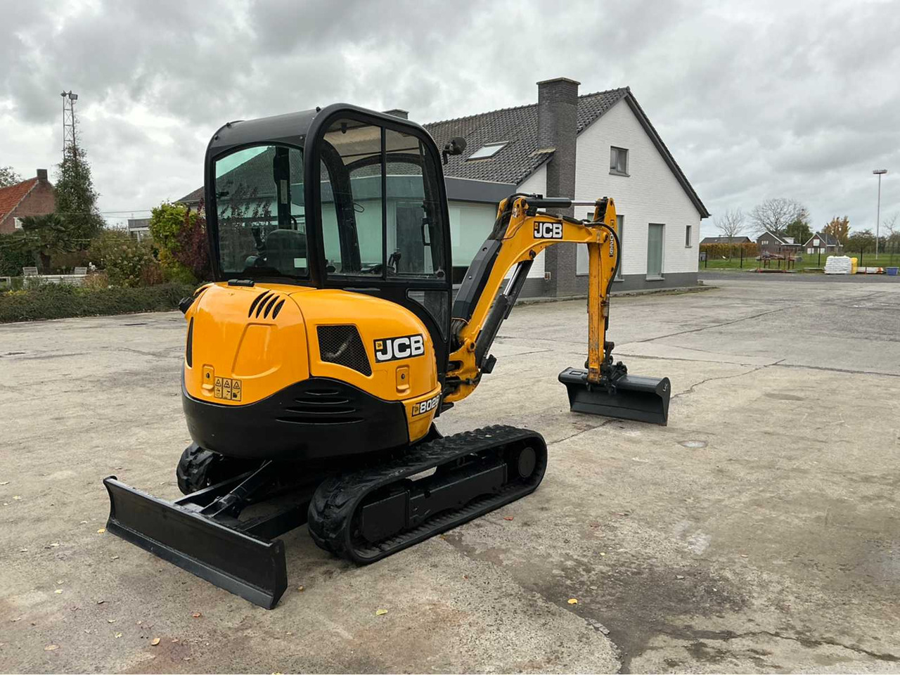 JCB 2015 JCB 8026CTS MINI EXCAVATOR - Mini excavator: picture 4 JCB 2015 JCB 8026CTS MINI EXCAVATOR - Mini excavator: picture 4