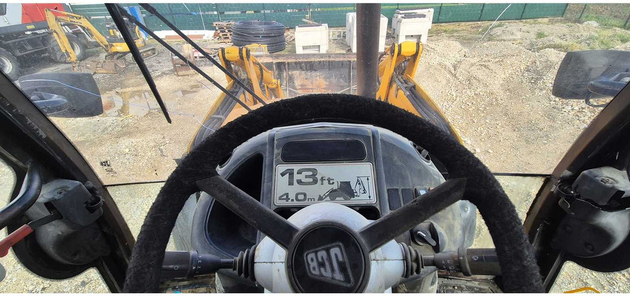 Backhoe loader JCB 3CX-4T: picture 11