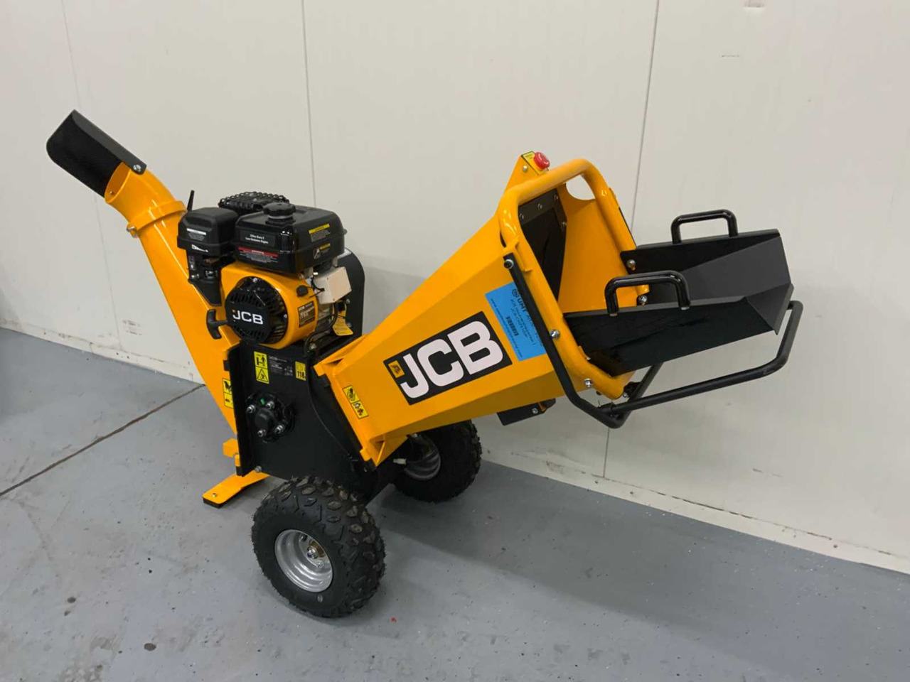 Wood chipper JCB CH75100P: picture 9
