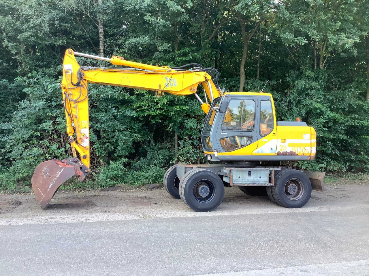 JCB JS130W - Wheel excavator: picture 2 JCB JS130W - Wheel excavator: picture 2