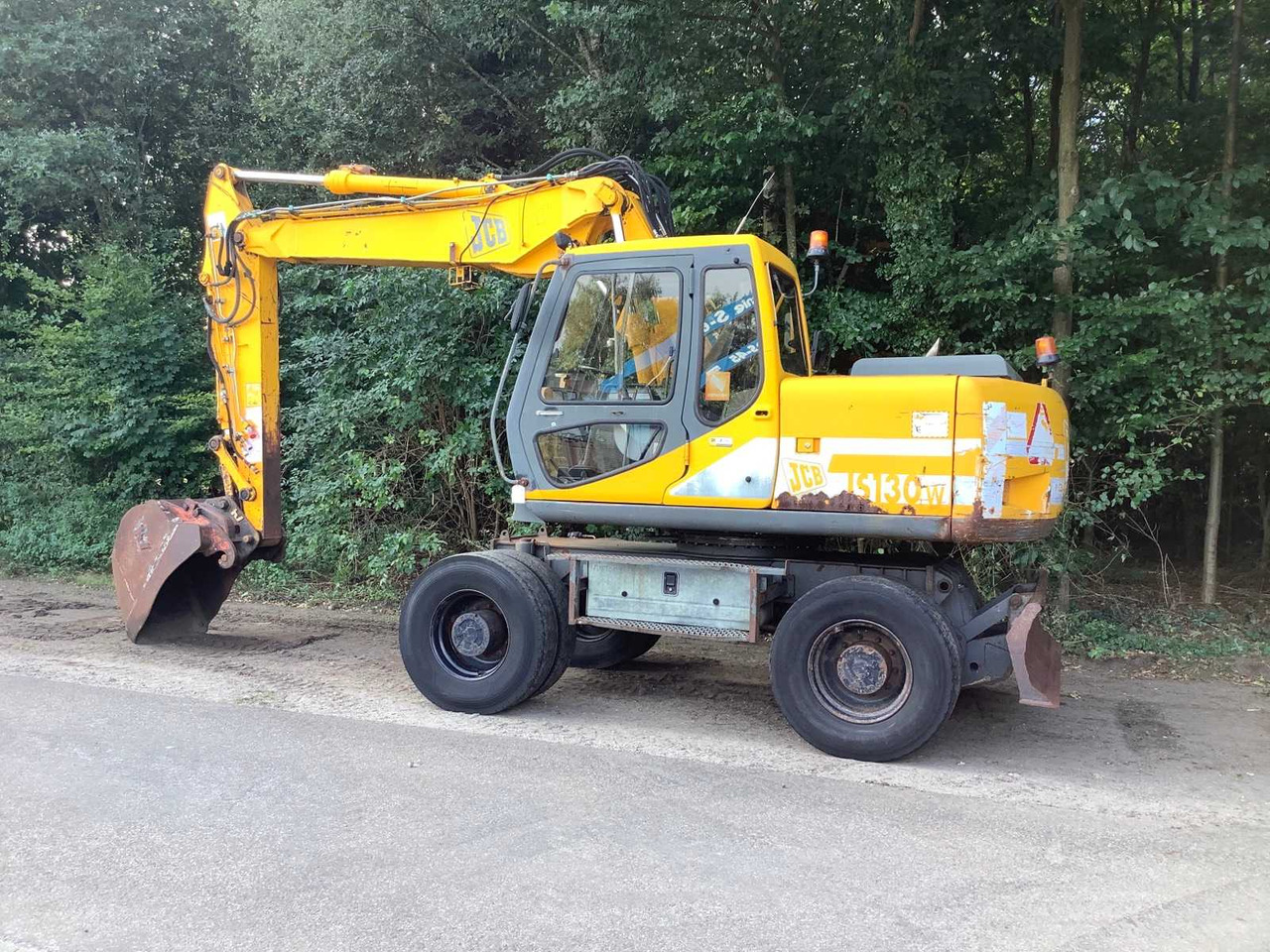 JCB JS130W - Wheel excavator: picture 3 JCB JS130W - Wheel excavator: picture 3