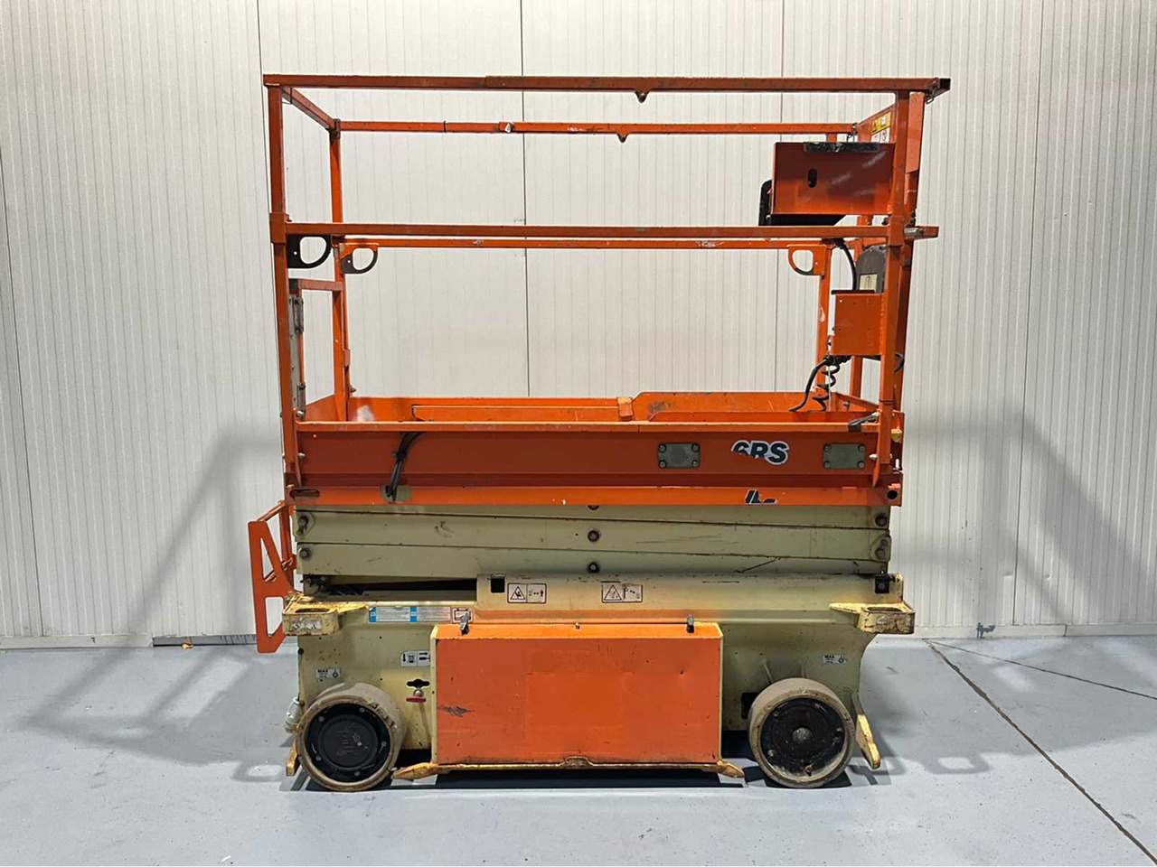 JLG -6RS - AERIAL PLATFORM, WORKING HEIGHT 7.8M, EXTENDABLE TO 2.55M - 382 HOURS - Aerial platform: picture 2 JLG -6RS - AERIAL PLATFORM, WORKING HEIGHT 7.8M, EXTENDABLE TO 2.55M - 382 HOURS - Aerial platform: picture 2