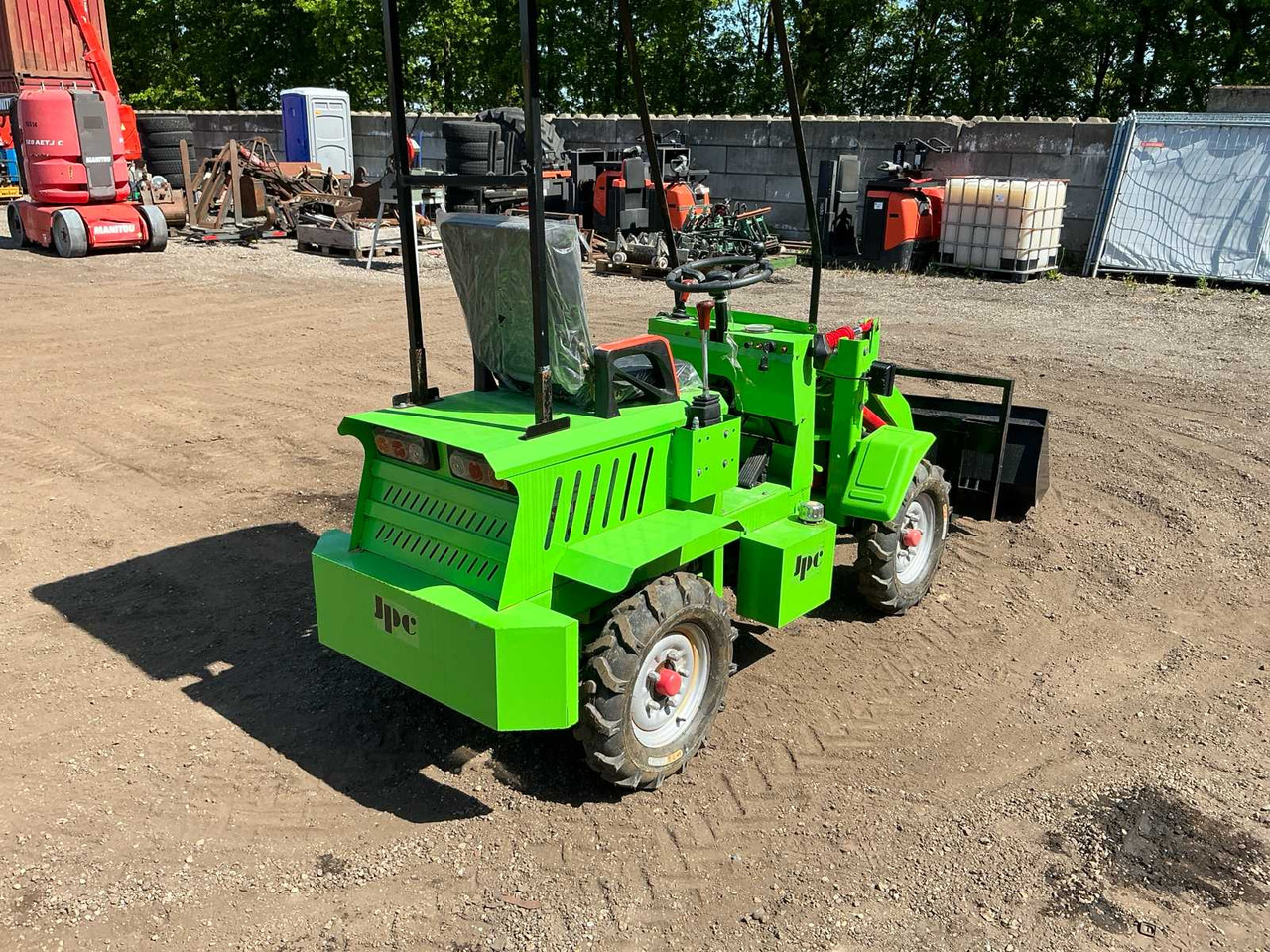 JPC EL16 - Wheel loader: picture 4 JPC EL16 - Wheel loader: picture 4