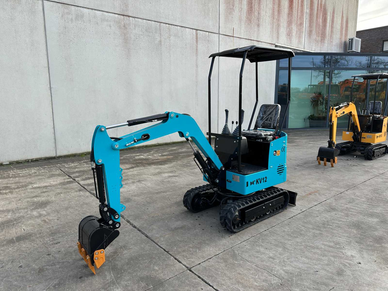 JPC KV12 - Mini excavator: picture 1 JPC KV12 - Mini excavator: picture 1
