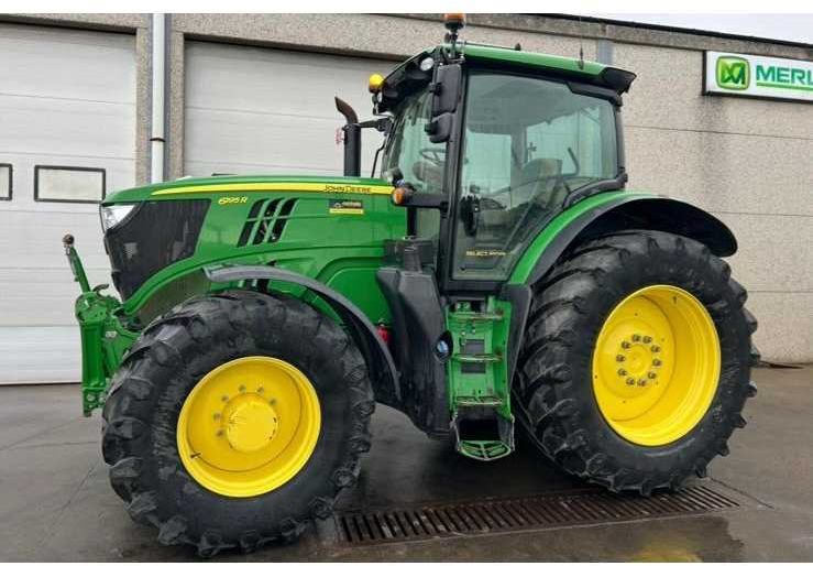John Deere 6195R - Farm tractor: picture 2 John Deere 6195R - Farm tractor: picture 2