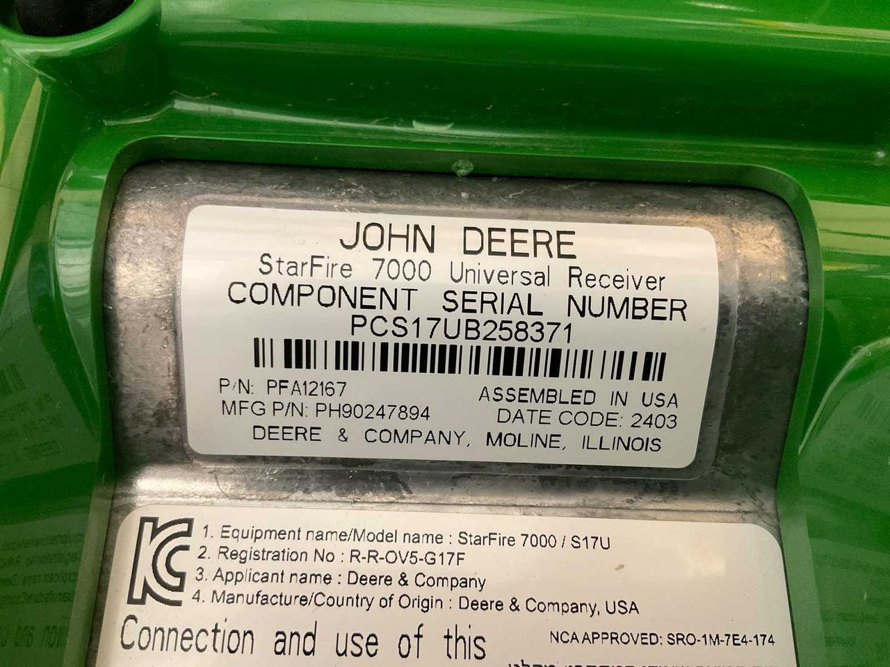 John Deere Starfire 7000 - Front loader for tractor: picture 4 John Deere Starfire 7000 - Front loader for tractor: picture 4