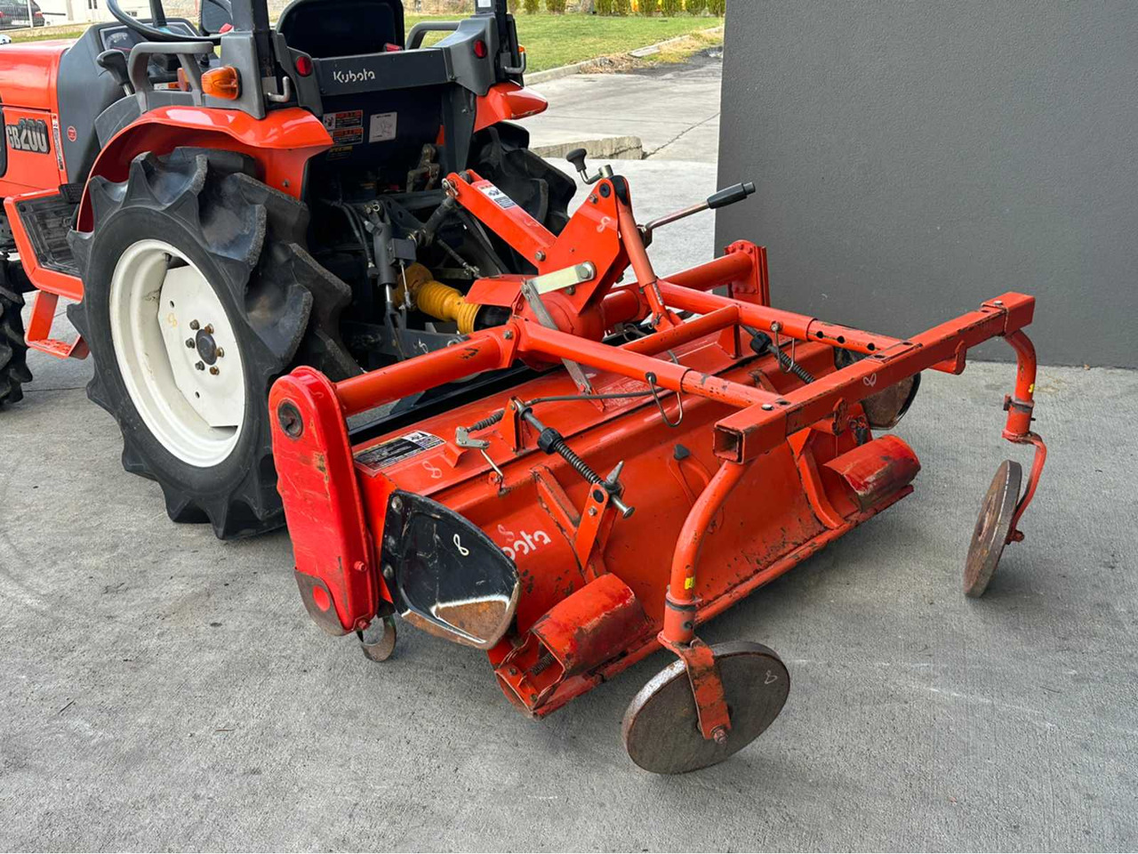 KUBOTA - GB200 - 4-WHEEL DRIVE TRACTOR - Farm tractor: picture 5 KUBOTA - GB200 - 4-WHEEL DRIVE TRACTOR - Farm tractor: picture 5