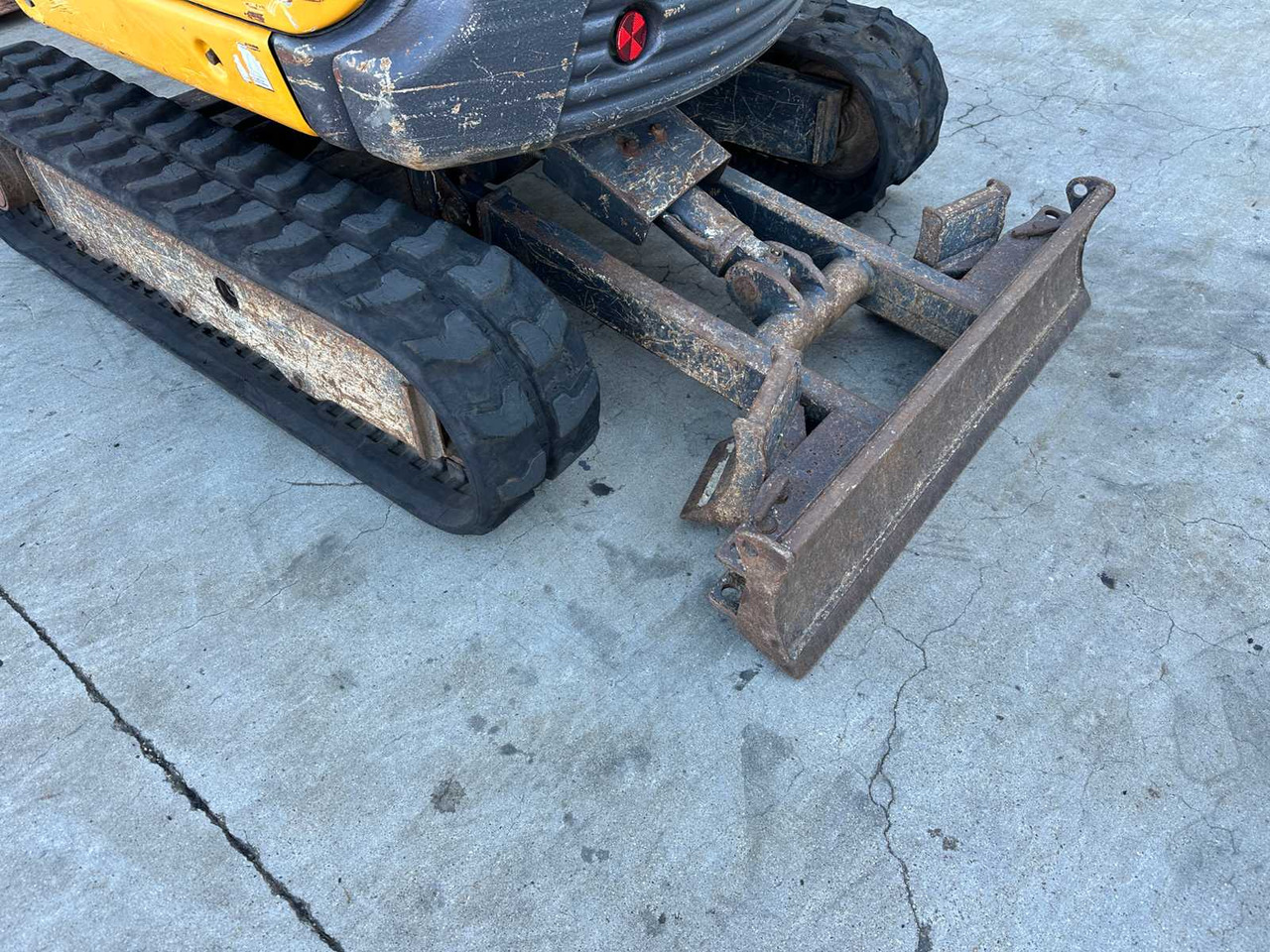 Mini excavator Kato 17VXE: picture 19 Mini excavator Kato 17VXE: picture 19