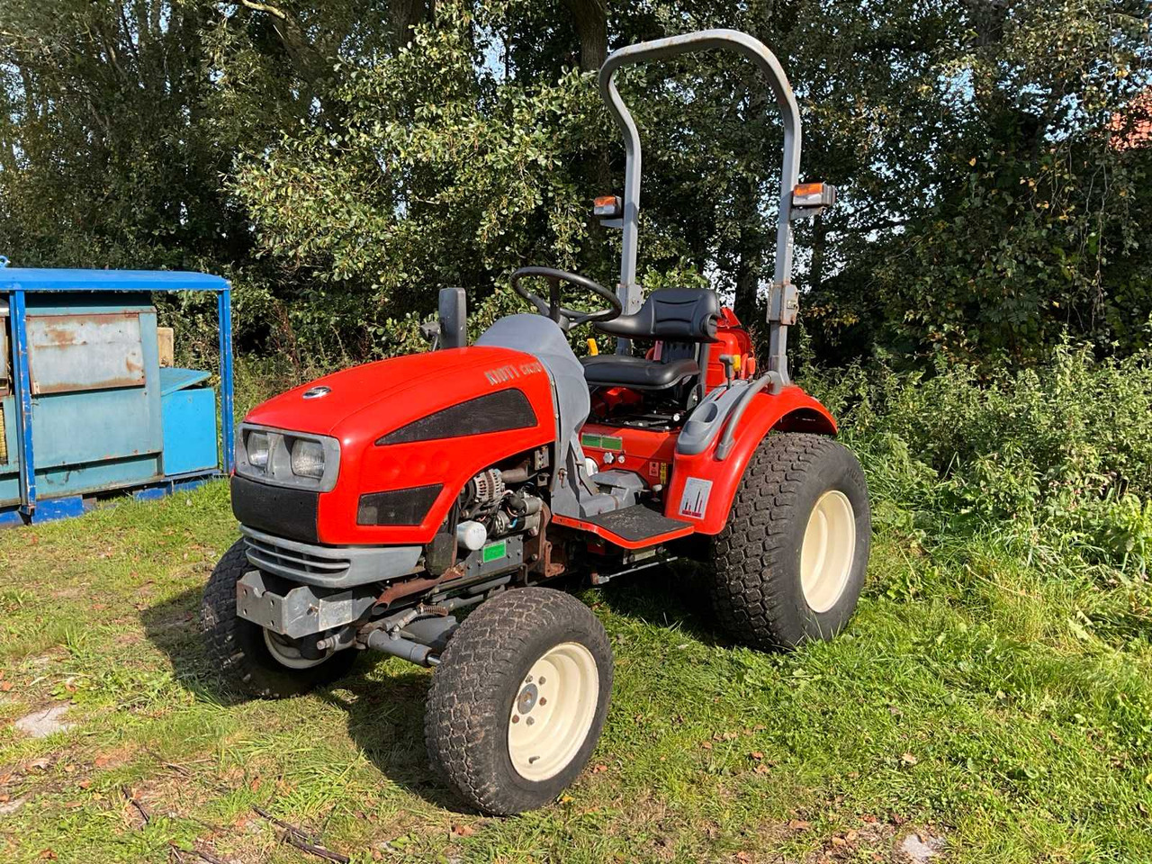 Kioti CK 20 HJ - Compact tractor: picture 2 Kioti CK 20 HJ - Compact tractor: picture 2