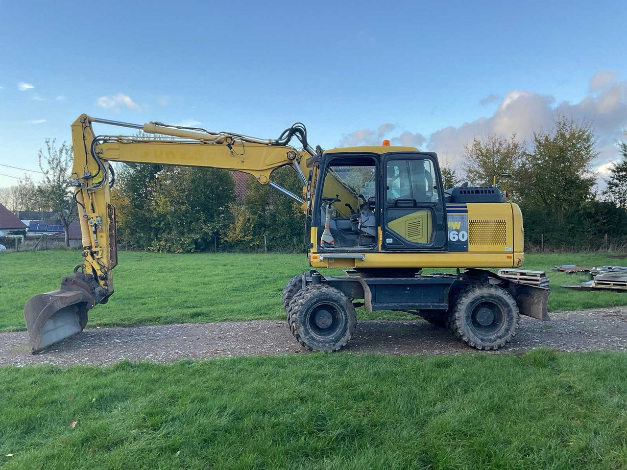 Komatsu PW160-7EO - Wheel excavator: picture 3 Komatsu PW160-7EO - Wheel excavator: picture 3