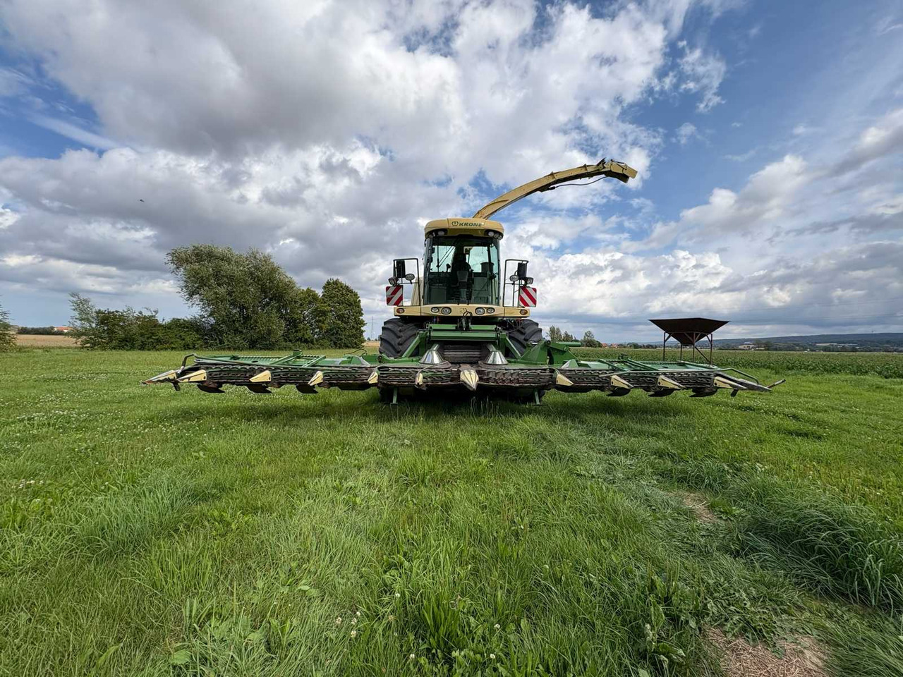 Krone Big X 700 mit EasyCollect 903 - Forage harvester: picture 5 Krone Big X 700 mit EasyCollect 903 - Forage harvester: picture 5