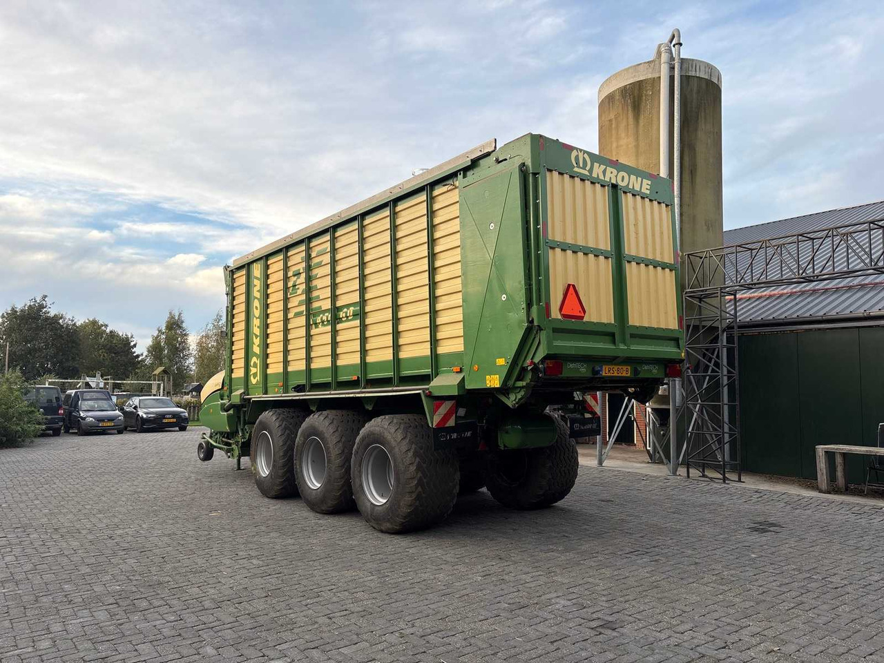 Krone ZX 450 GD - Self-loading wagon: picture 5 Krone ZX 450 GD - Self-loading wagon: picture 5