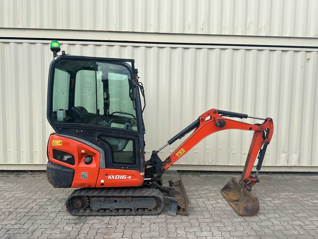 Kubota KX016-4 - Mini excavator: picture 2 Kubota KX016-4 - Mini excavator: picture 2
