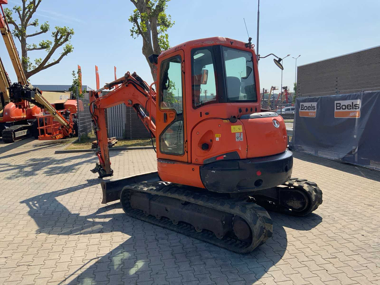 Kubota U55-4 KGLS2 - Mini excavator: picture 4 Kubota U55-4 KGLS2 - Mini excavator: picture 4