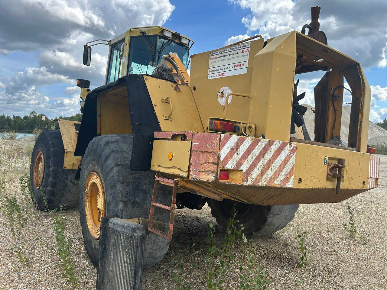 LIEBHERR L551 - Wheel loader: picture 4 LIEBHERR L551 - Wheel loader: picture 4